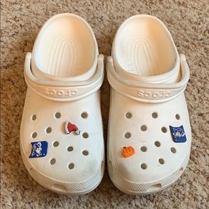 women’s size 11 white crocs